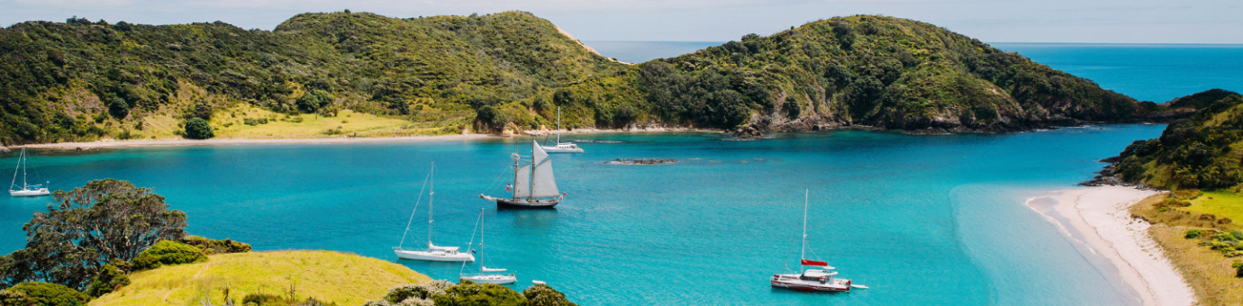 winterless-north-tour-flag-islands