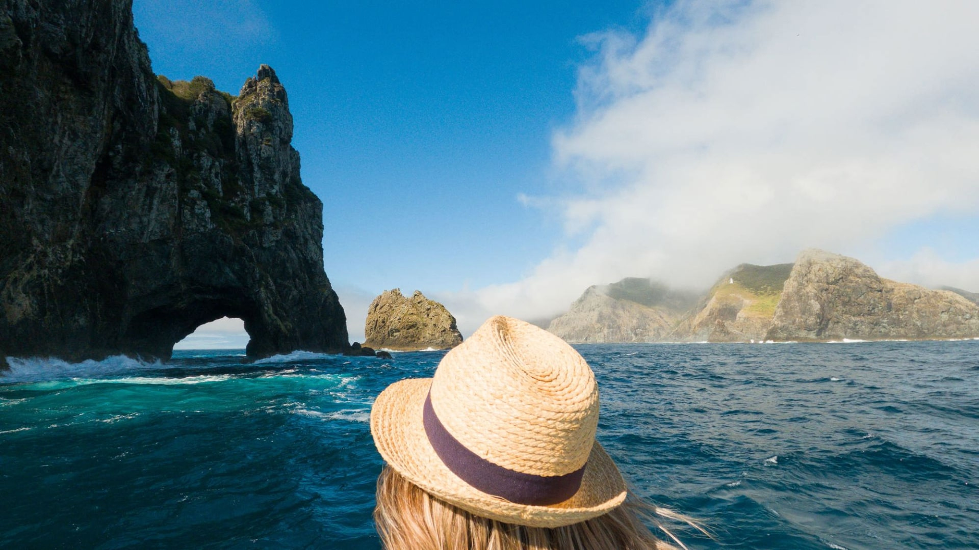 hero-large-hole-in-the-rock